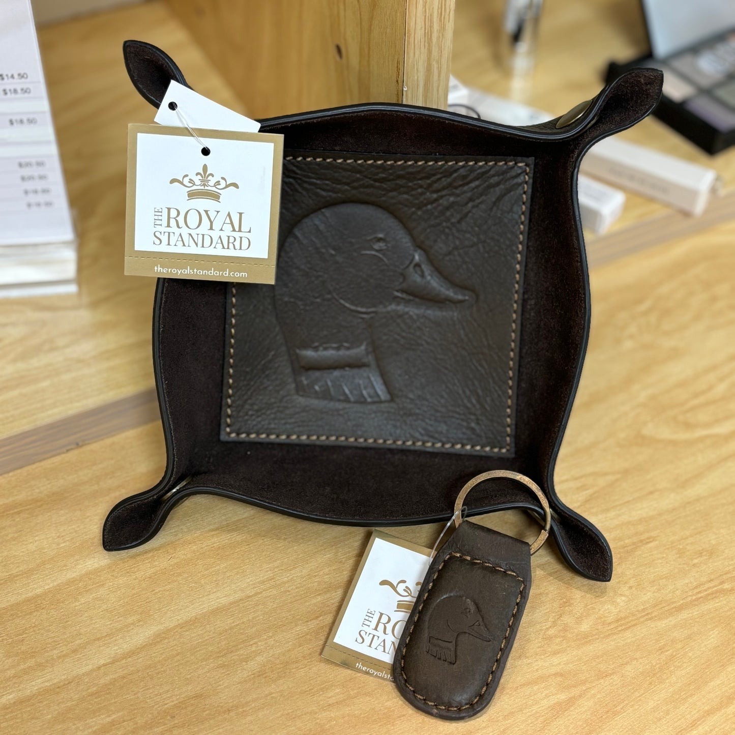 Duck Leather Embossed Valet Tray • Dark Brown • Duck Leather Embossed Keychain Dark Brown