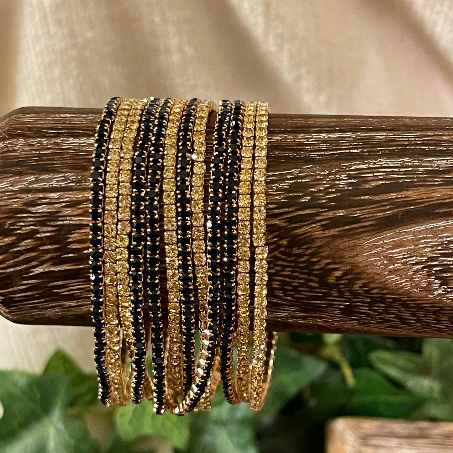 Bracelets - Stretch Bracelet With Navy Blue Rhinestone Accents