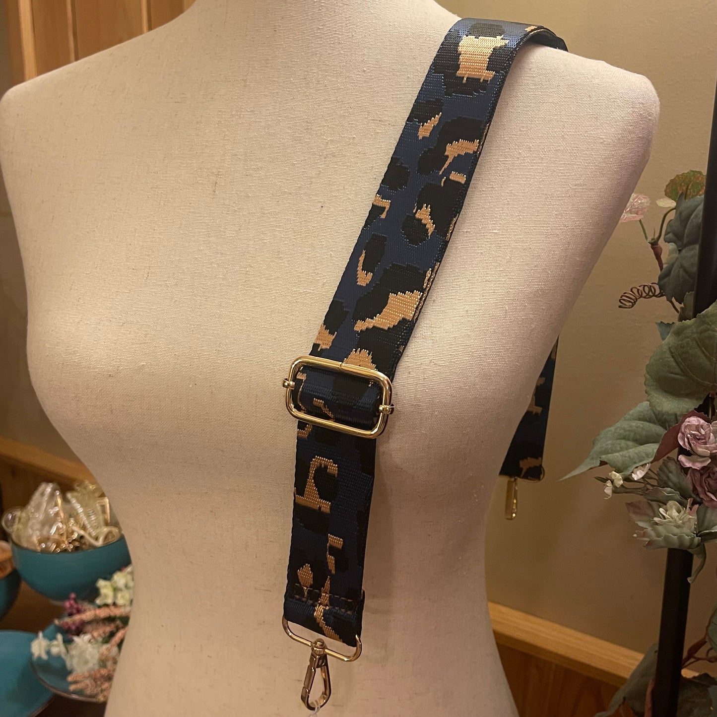 GameDay: Replacement Guitar Purse Strap • Leopard Print