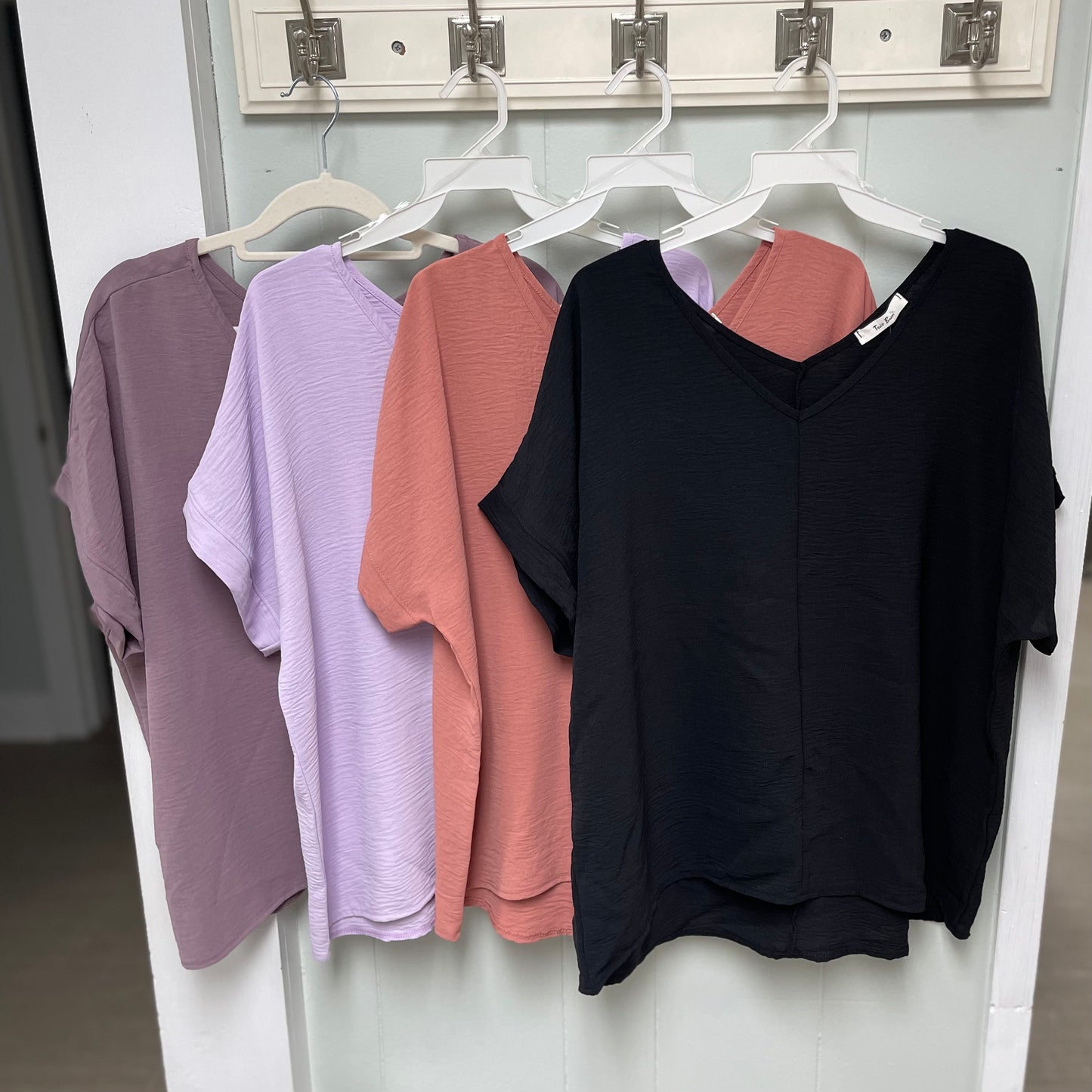 Ladies V-Neck Short Sleeve Top