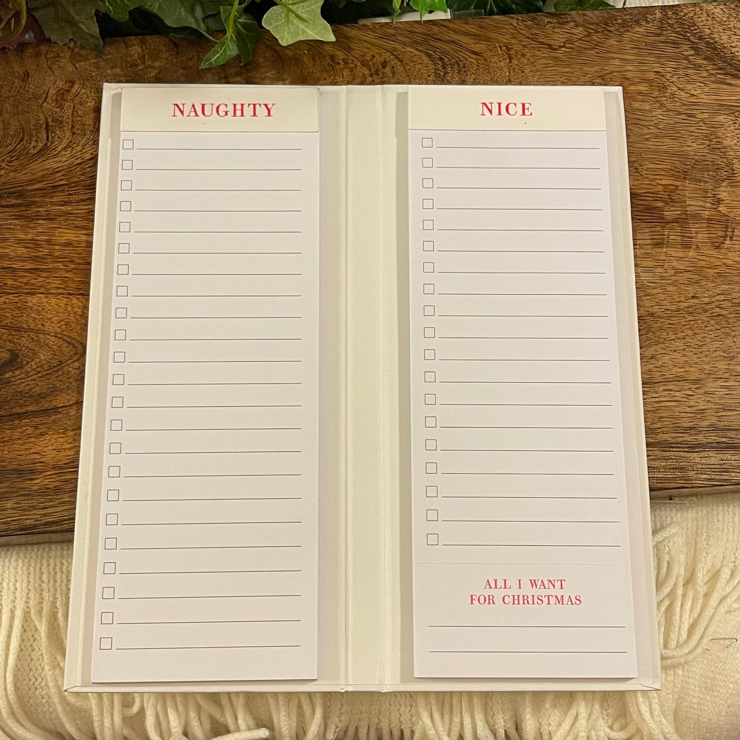 Christmas: Notes to Santa Notepad