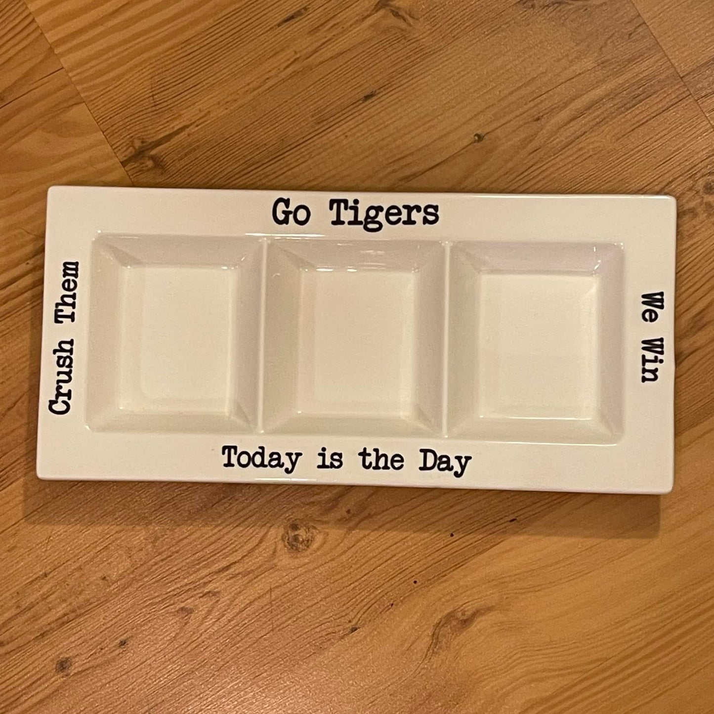 Tigers 🐯 Condiment Platter