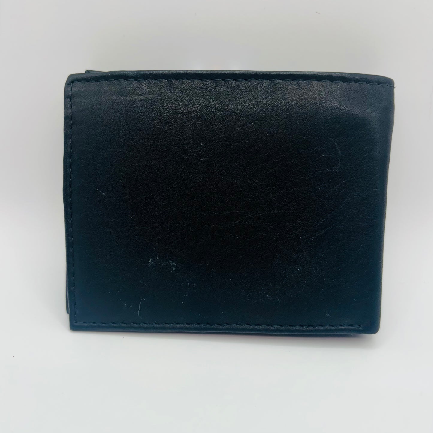 Mens Genuine Leather Bifold Wallet in the Color Black