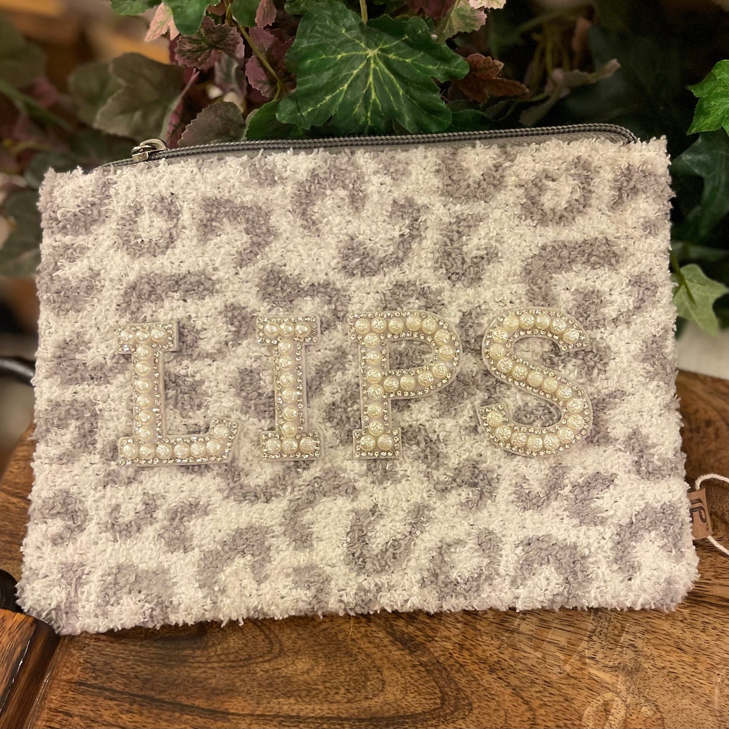 ComfyLuxe Small Leopard Print Zippered Travel Pouch