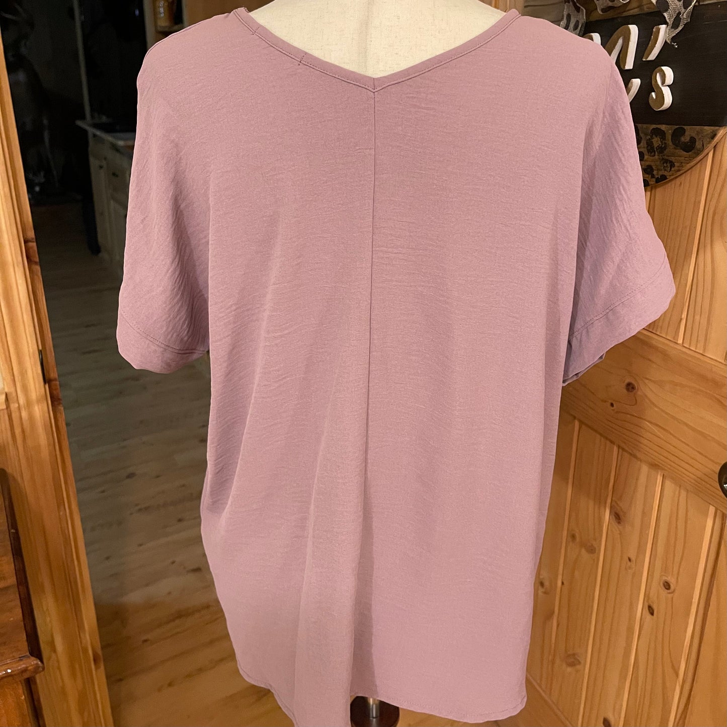 Ladies V-Neck Short Sleeve Top