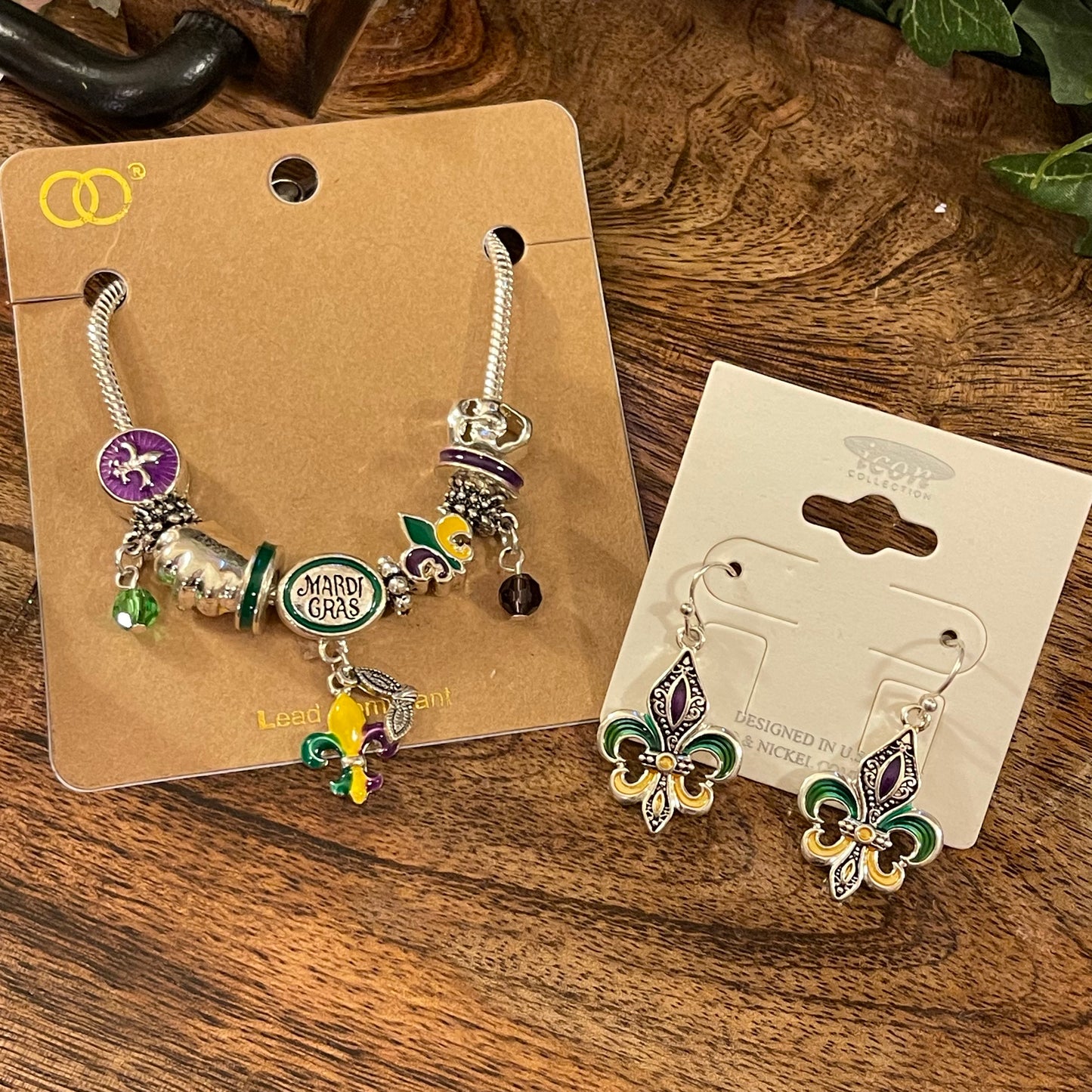 Mardi Gras Fleur De Lis Dangle Earrings