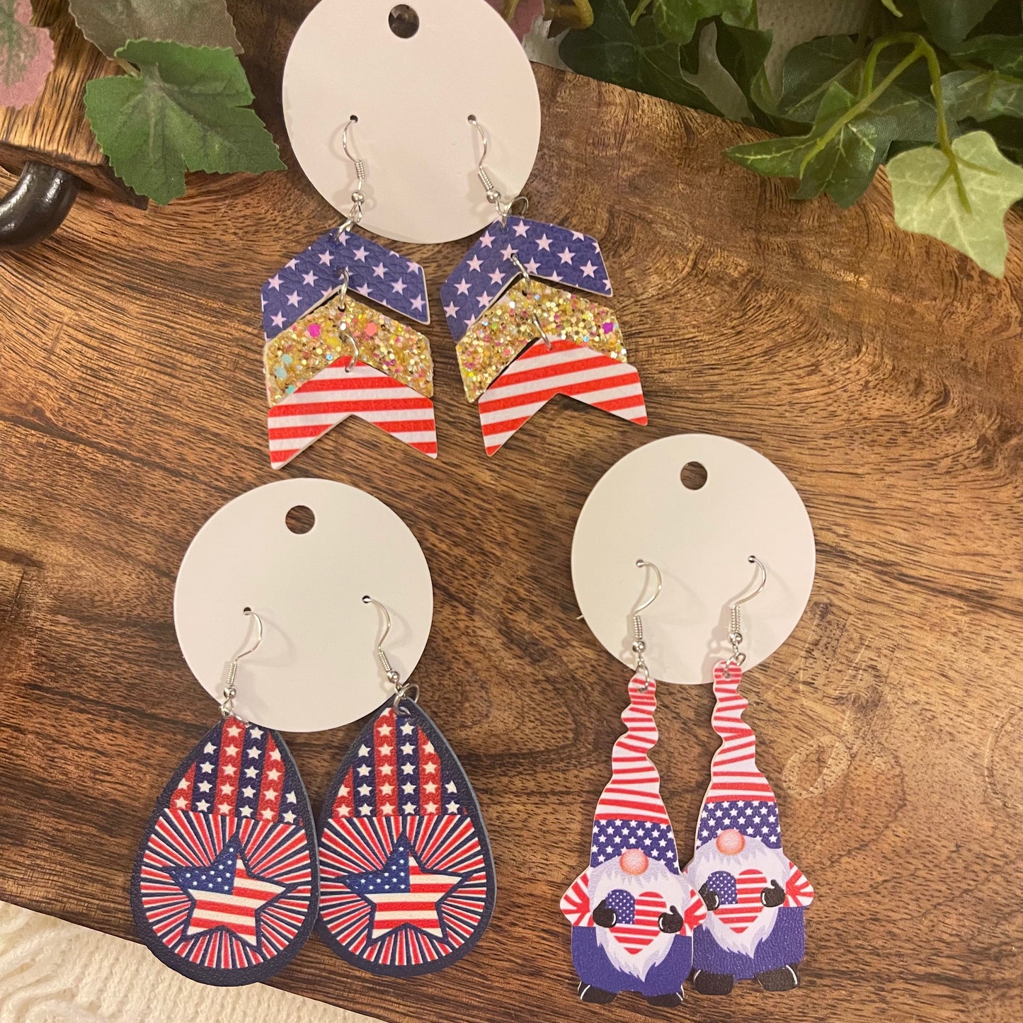 USA 🇺🇸 Stars And Stripes Dangle Earrings