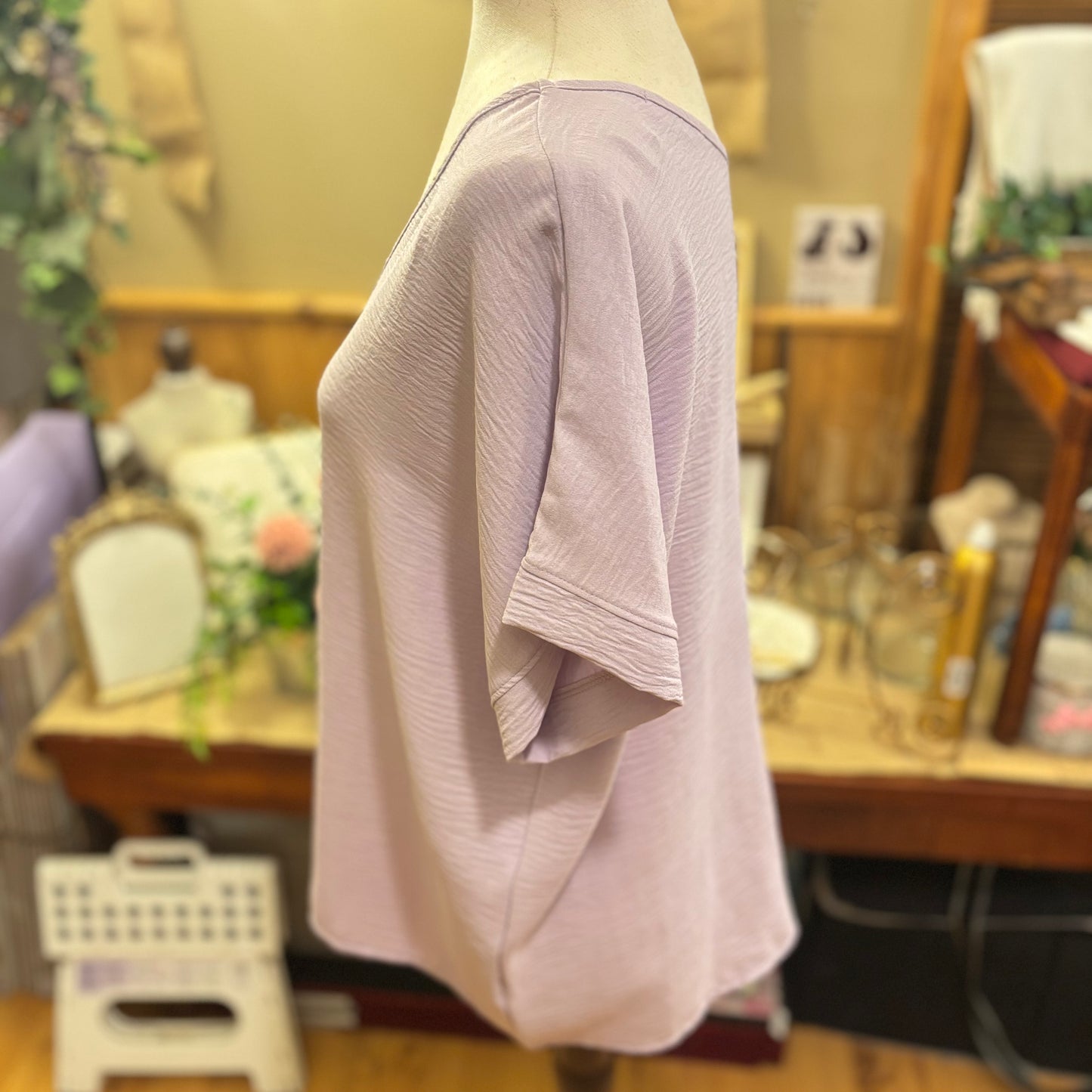 Ladies V-Neck Short Sleeve Top