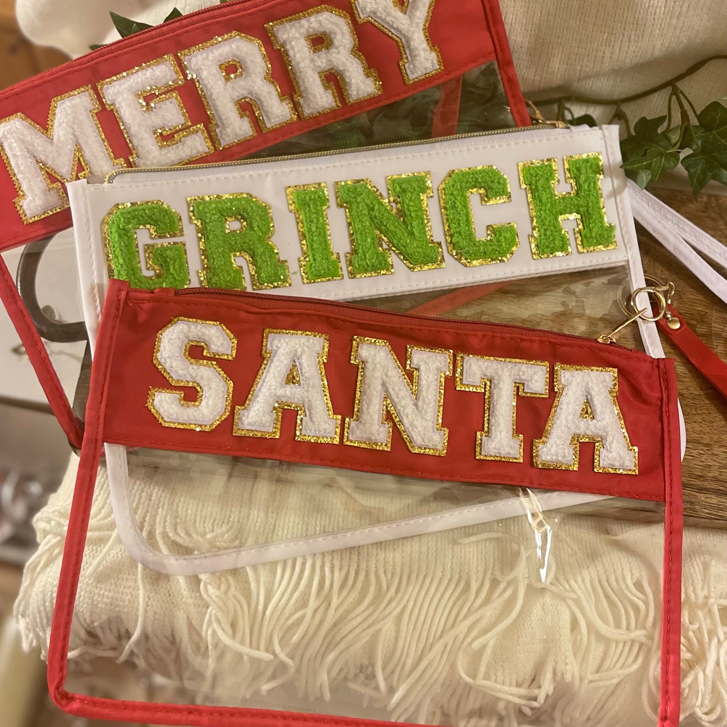 Santa Stadium Bags: Clear Clutch Wristlet Bag