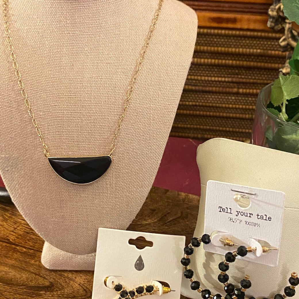 Black Semi Precious Stone Necklace 16” Plus Extension
