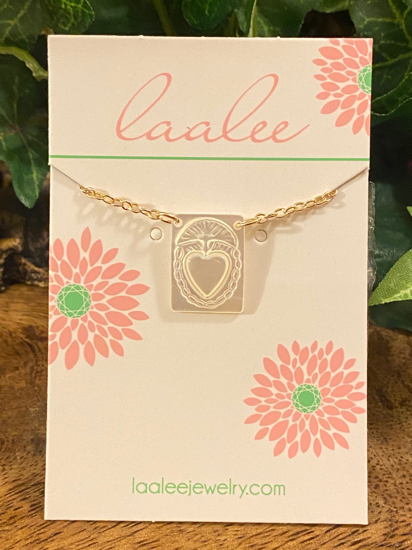 Mother of Pearl Virgin Mary 18” Necklace