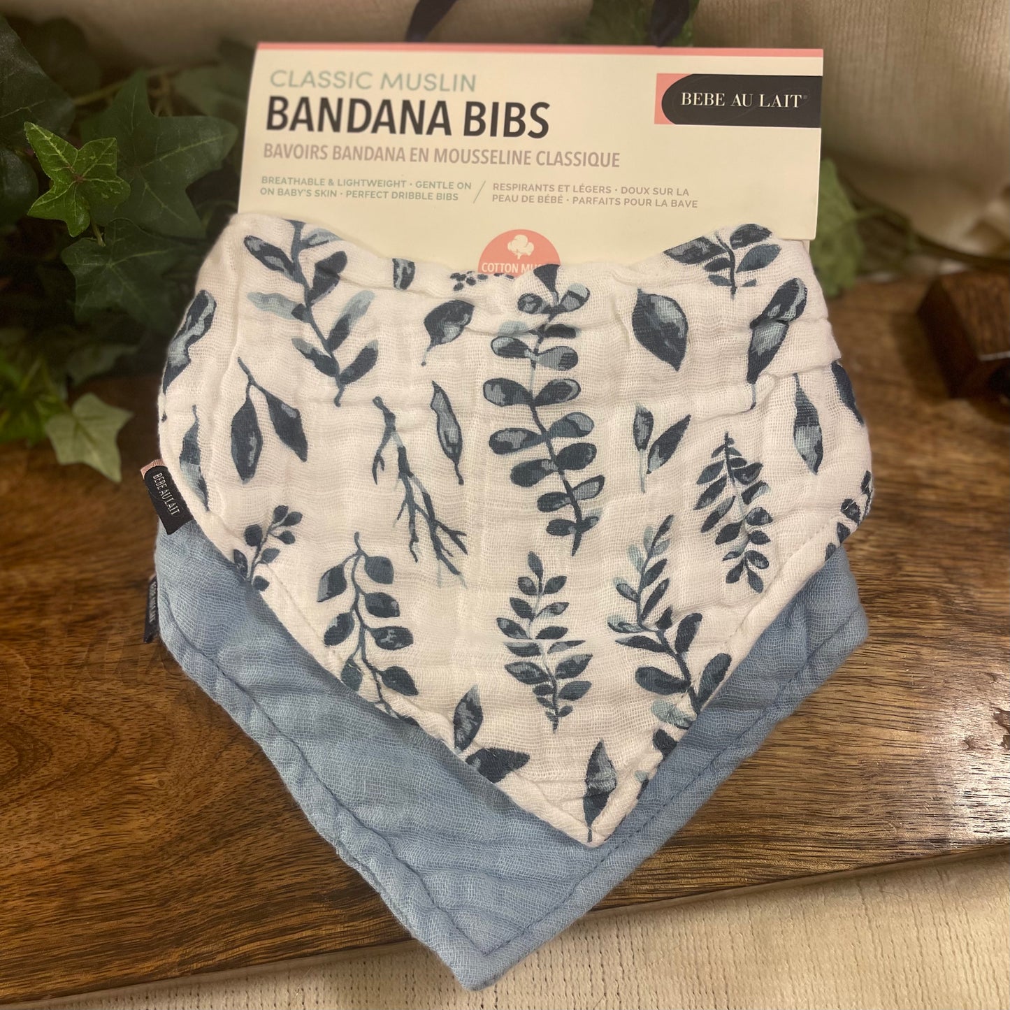 Classic Muslin Bandana Bib Set