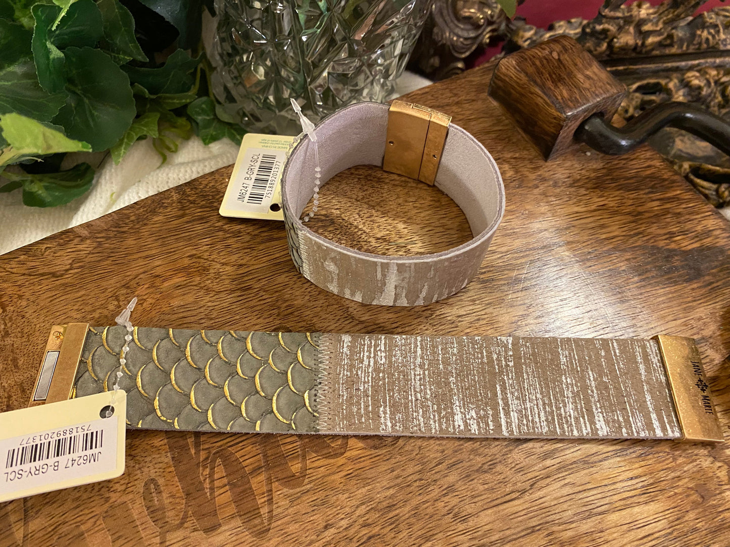 Jane Marie Magnetic Close Bracelet