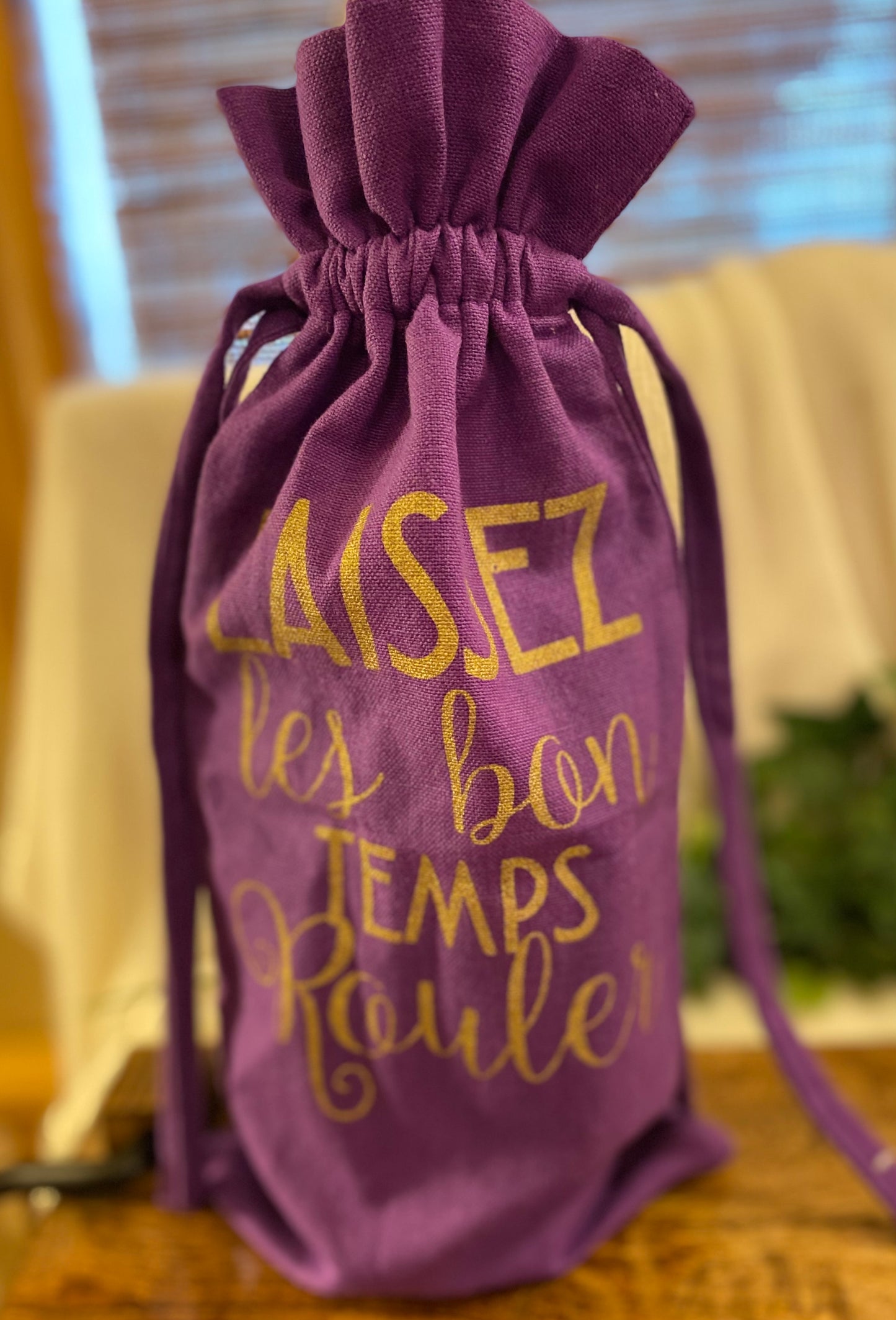 Mardi gras wine bottle holder