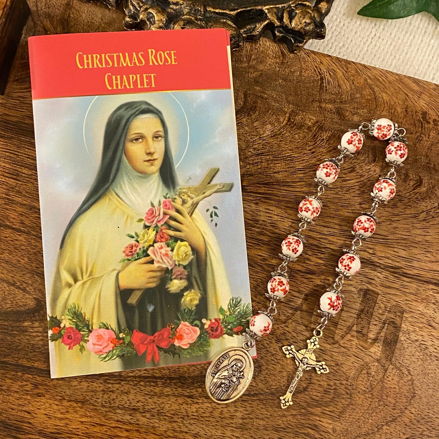 Rose Christmas Chaplet
