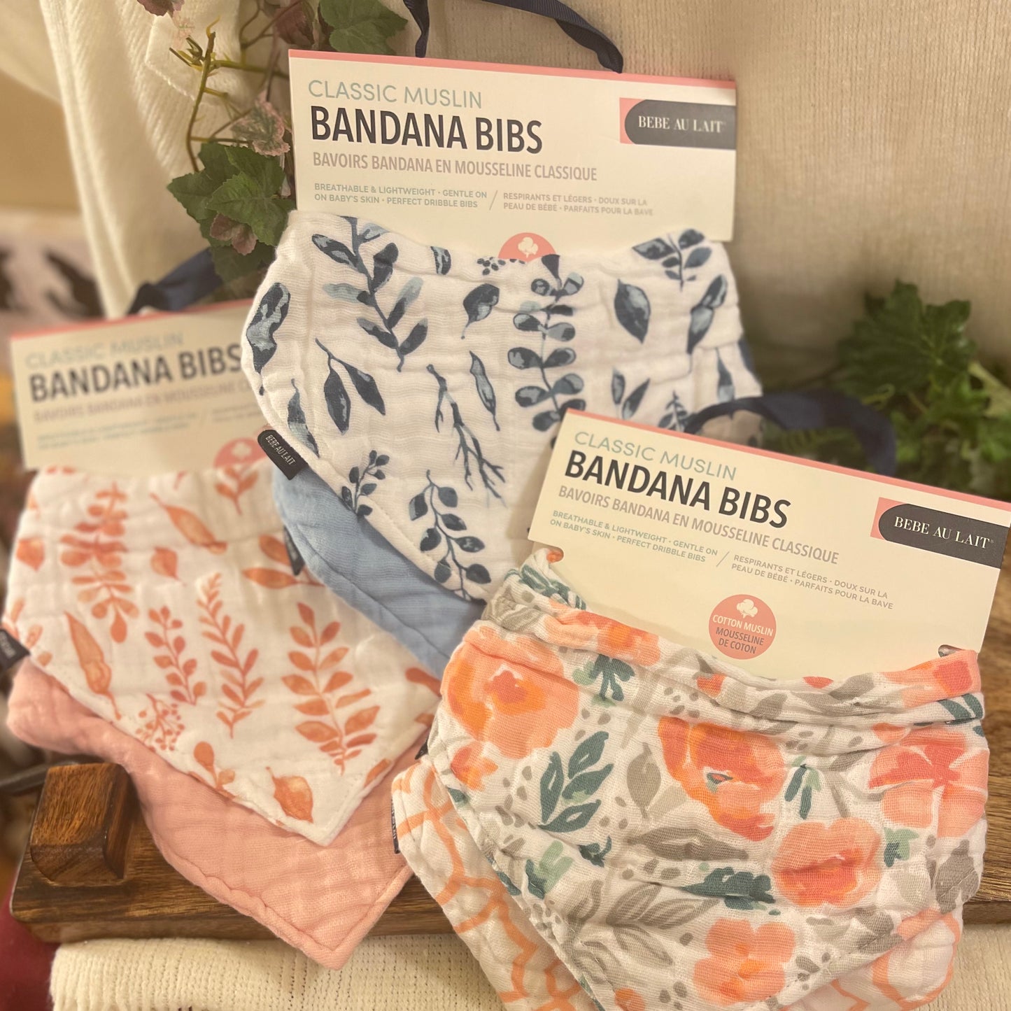 Classic Muslin Bandana Bib Set