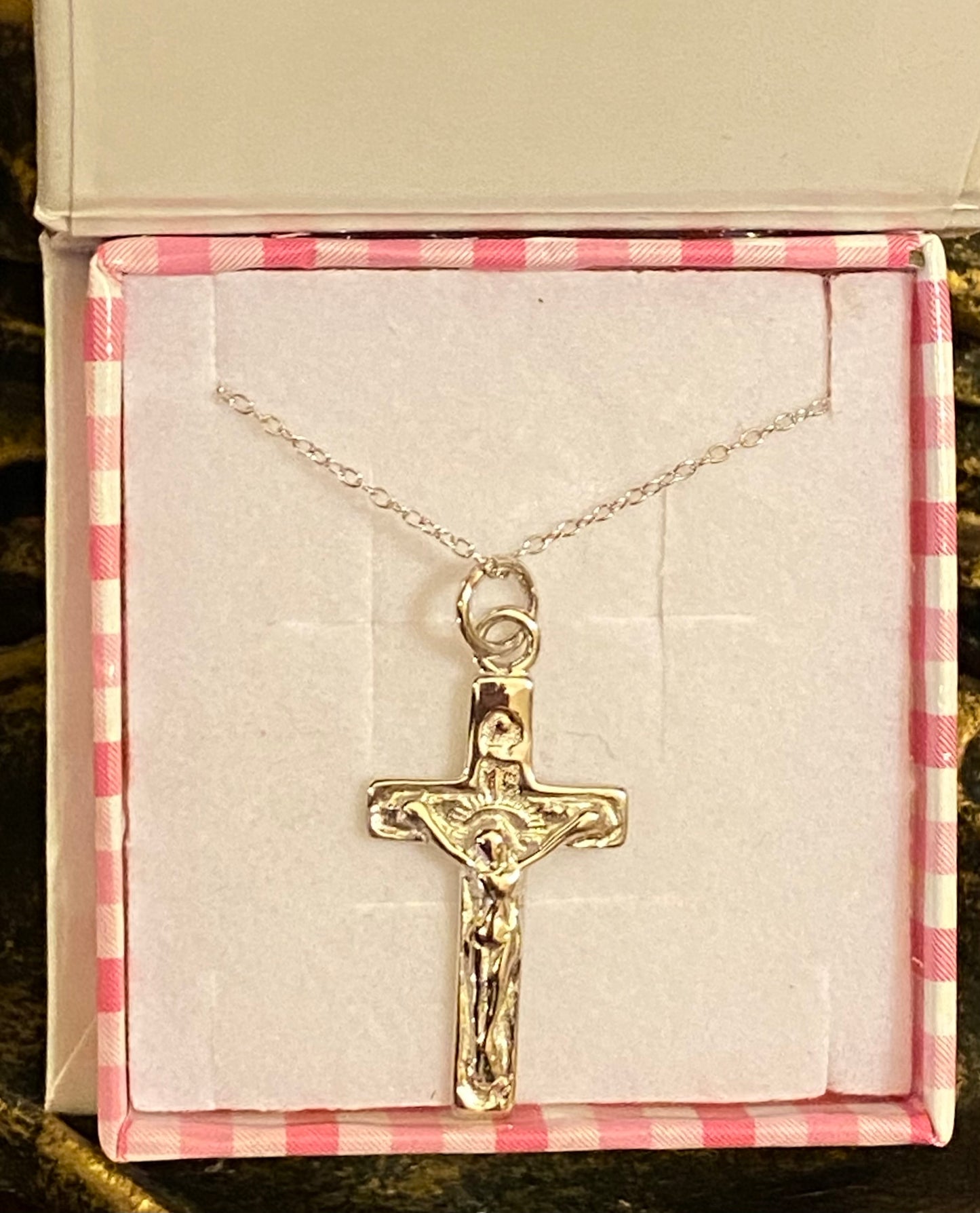Sterling Silver Cross Pendant With 19” Chain
