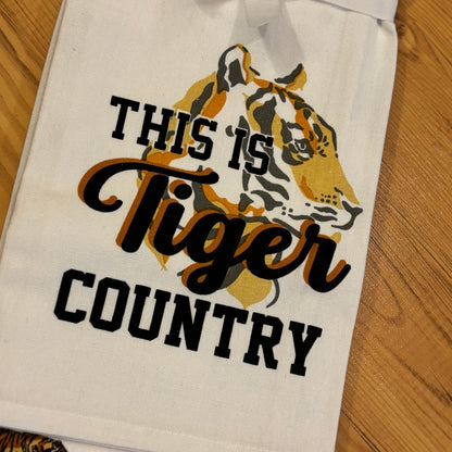 Tiger Country Hand Towel   White/Black/Dark Orange   20x28   Set of 2