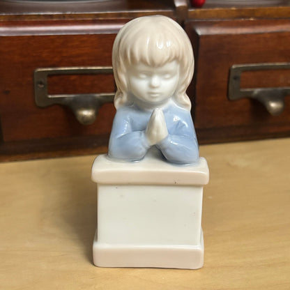 RR Roman Japan Vintage Praying Kneeling Girl Figurine 4"