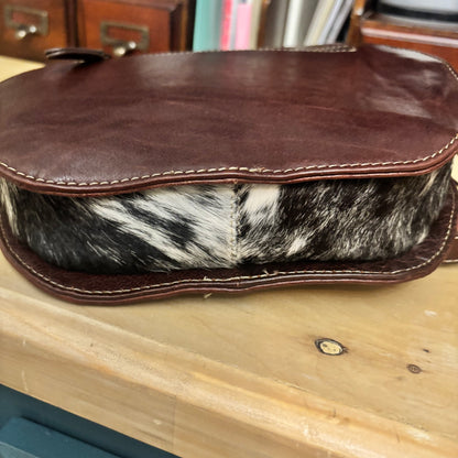 Nirvana Round Leather Crossbody Myra Bag