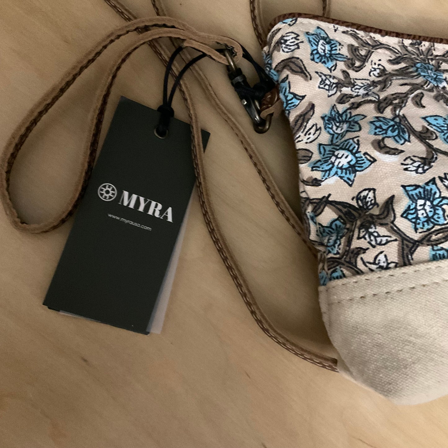 SAN YSIDRO Falls Small Crossbody Bag