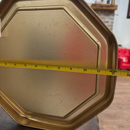 vintage octagonal metal wall hanging featuring a reproduction of the classic portrait "Master Simpson"by artist C. Bremont