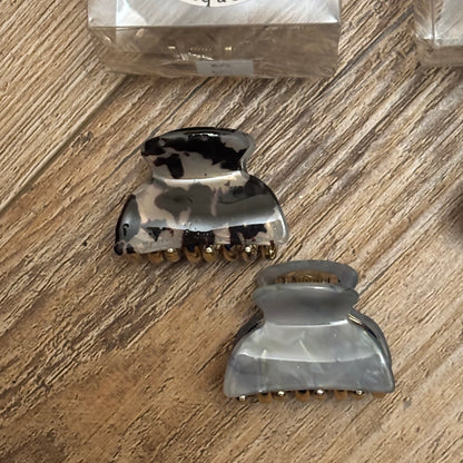 Set Of Two Hair Claw Clips 1.5”