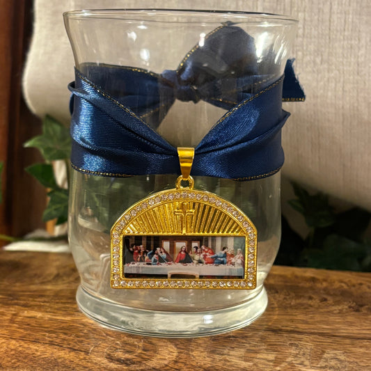 The Last Supper Charm Adorning the Glass Vessel