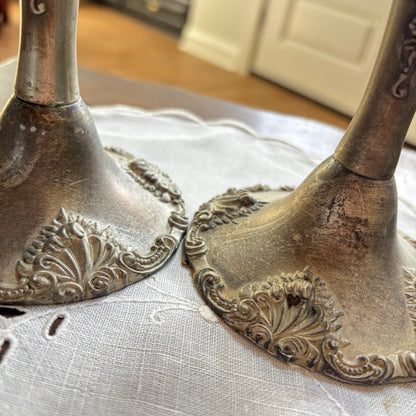 Vintage Set of 2 Godinger Silver Art Co. Candlesticks Grapevine 8 1/2”
