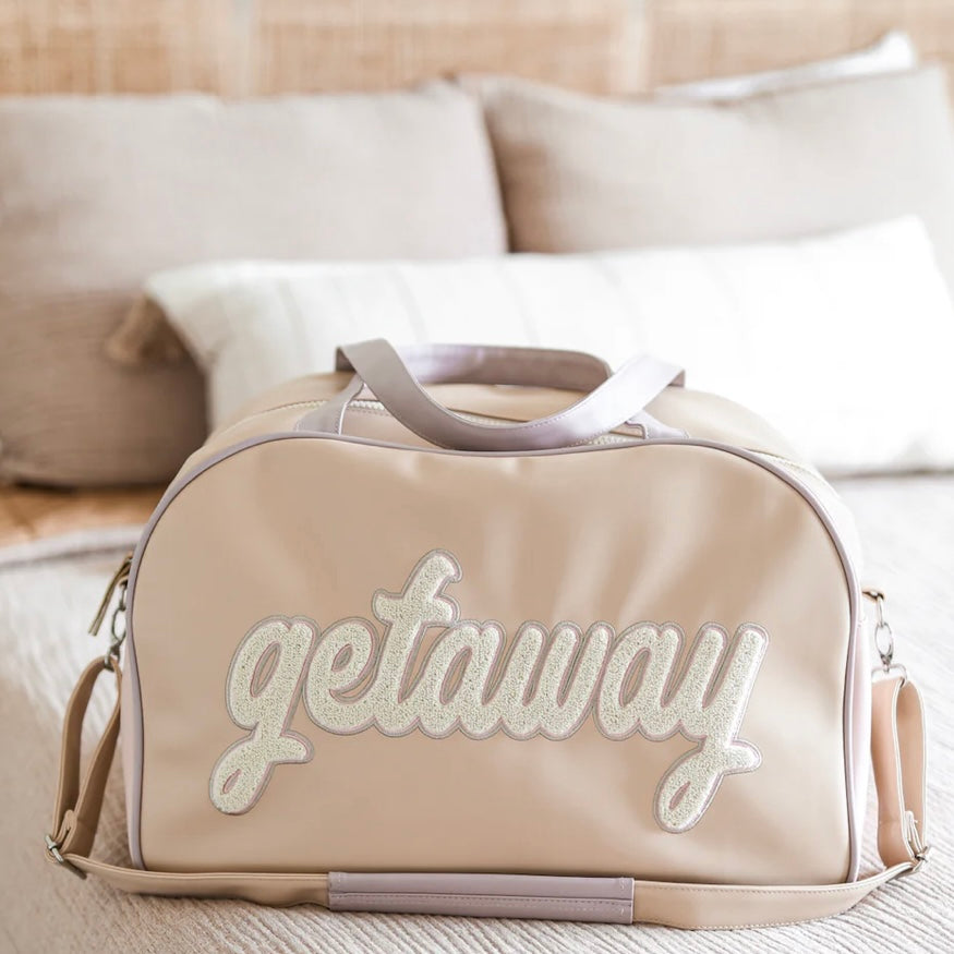 Duffle Bag: Weekender - On My Way • Getaway • Happy Camper