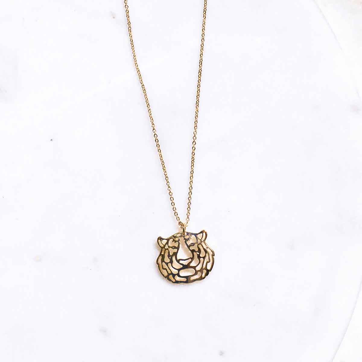 Tiger Pendant Necklace   Gold   18"