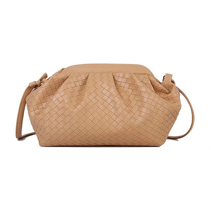 🛍️ Deal of the Day: Woven Clutch Purse With Removable Strap