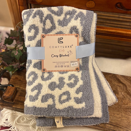ComfyLuxe Kids 29” x 35” Baby/Kids Leopard Print Blanket
