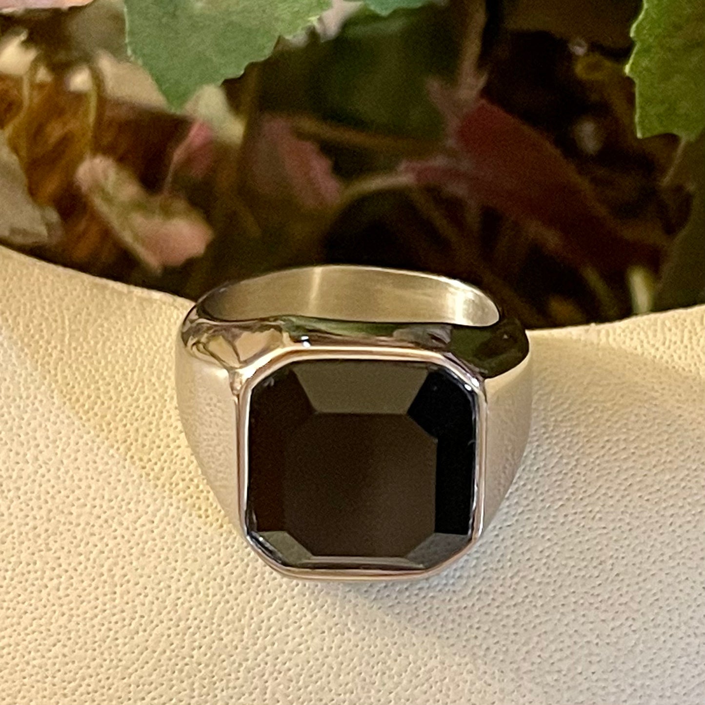 Rings - Silver Ring With Black Center Stone
